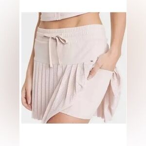 JoyLab Neutral Beige High-Rise Active Shorts